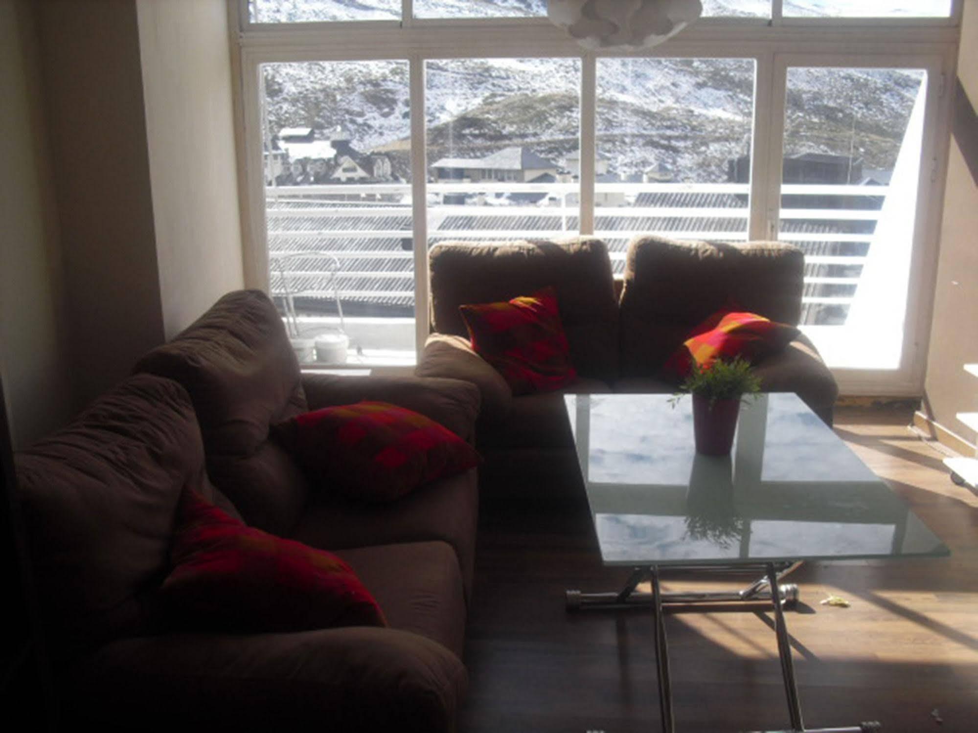 Apartamentos Mont Blanc Asn سْييرا نيفادا المظهر الخارجي الصورة
